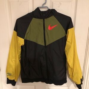 Boys Nike windbreaker/hoodie